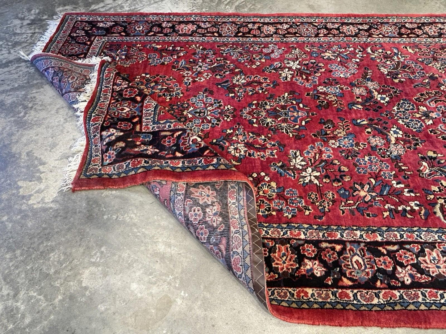 5’7”x14’8” Antique Hand-knotted Wool Sarouk Runner Rug - Handmade Red 5x14