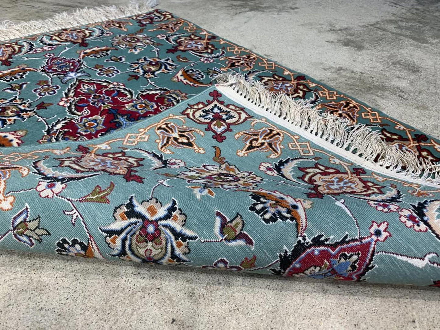 2'3"x3'2" Handmade Silk & Wool Persian Isfahan Rug