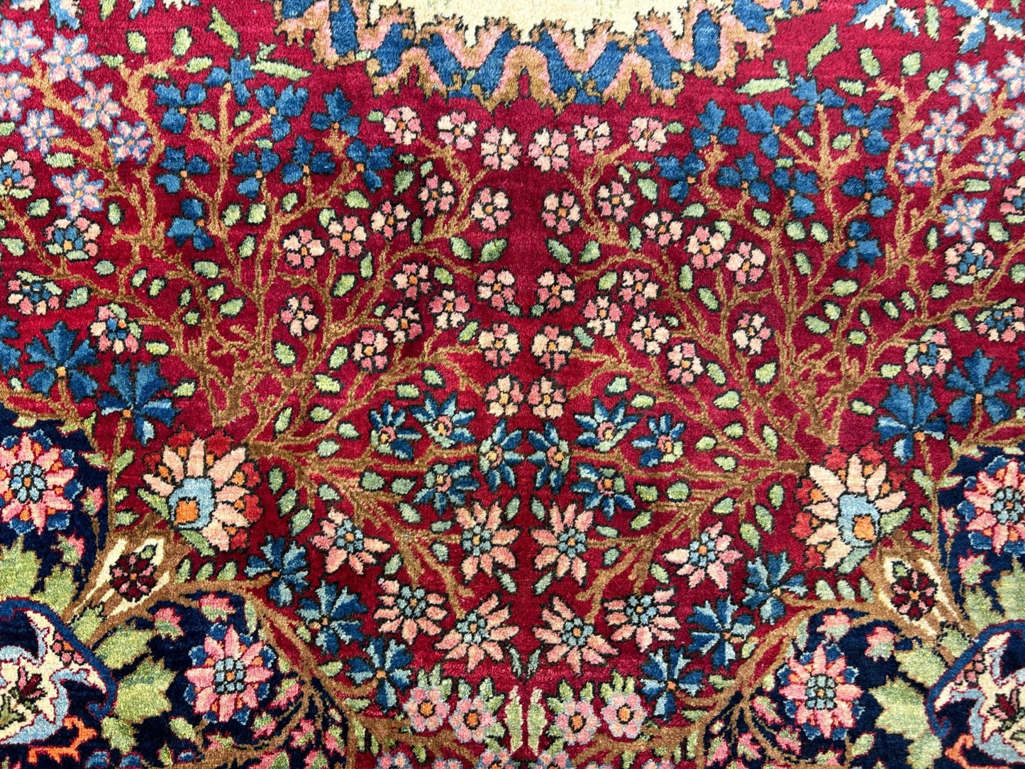 4'4"x7'6" Antique Hand-Knotted Wool Kashane Area Rug - Handmade Carpet 4x7 Red