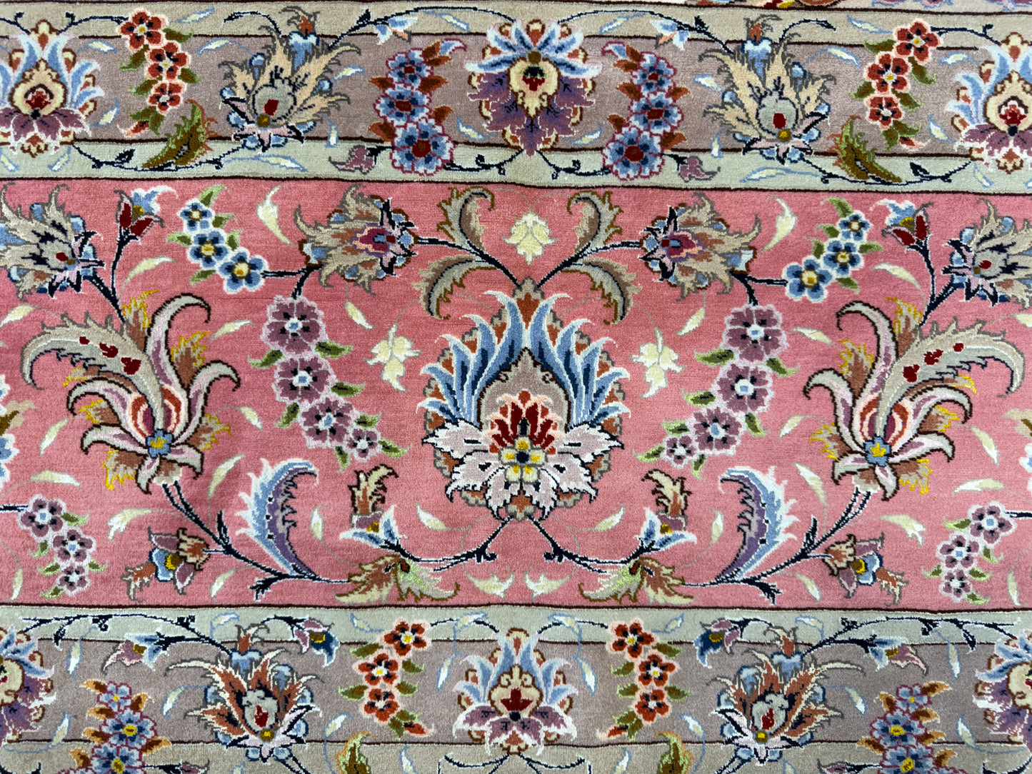 Hand-Knotted 80 Raj Persian Tabriz Rug - Signed Ghadimi - 9’9”x12’11”