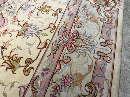 Hand-Knotted 60 Raj Persian Tabriz Rug - 5’1”x6’5”