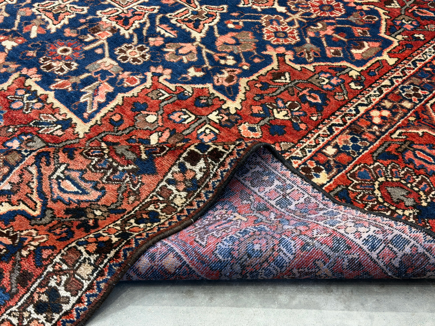 9’8”x12’6” Hand-Knotted Persian Bakhtiari Area Rug
