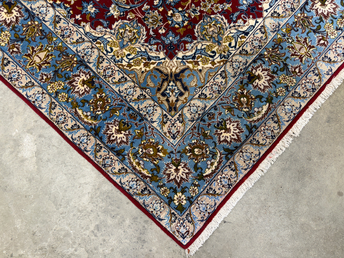 Hand-Knotted Persian Isfahan Rug - 3’7”x5’8”