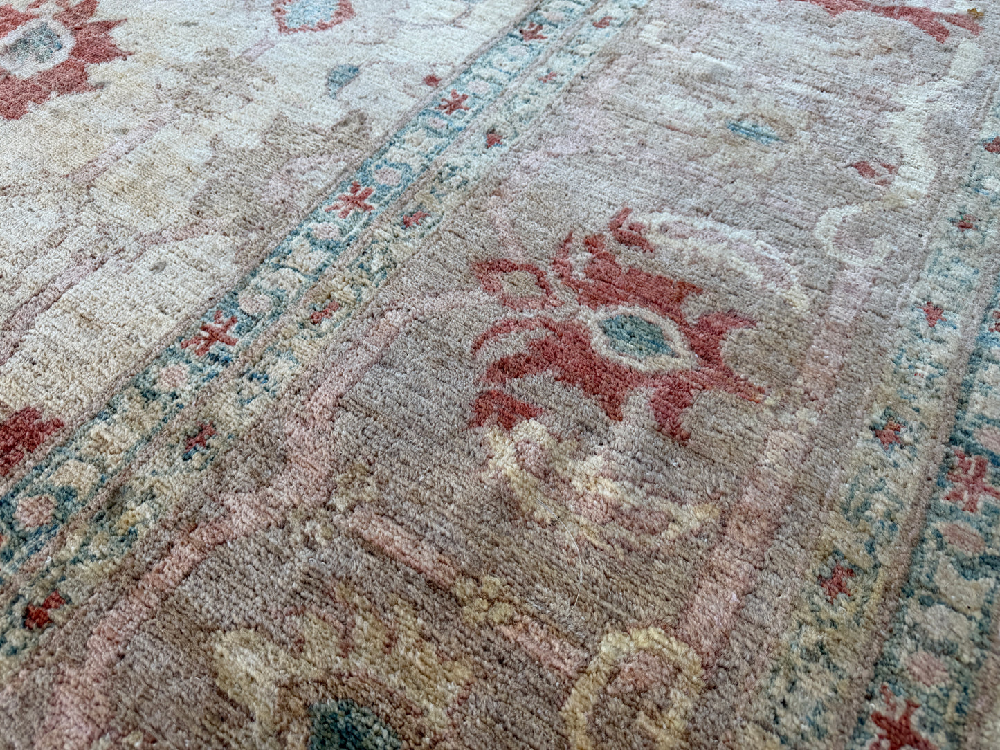 Hand-knotted Oushak Rug - 12’x15’