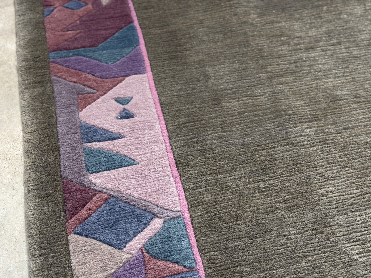 Hand-Knotted Gabbeh Rug - 5'7"x8'