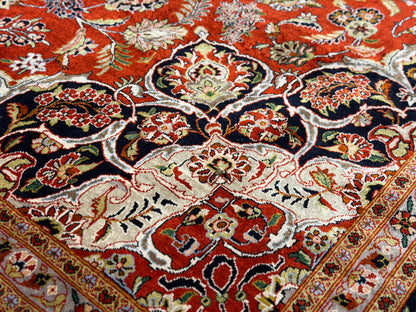 Hand-Knotted 100% Silk Persian Kashan Rug - 6'10"x9'9"