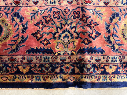 10’4”x13’8” Fine Hand-Knotted IndoSarouk Area rug