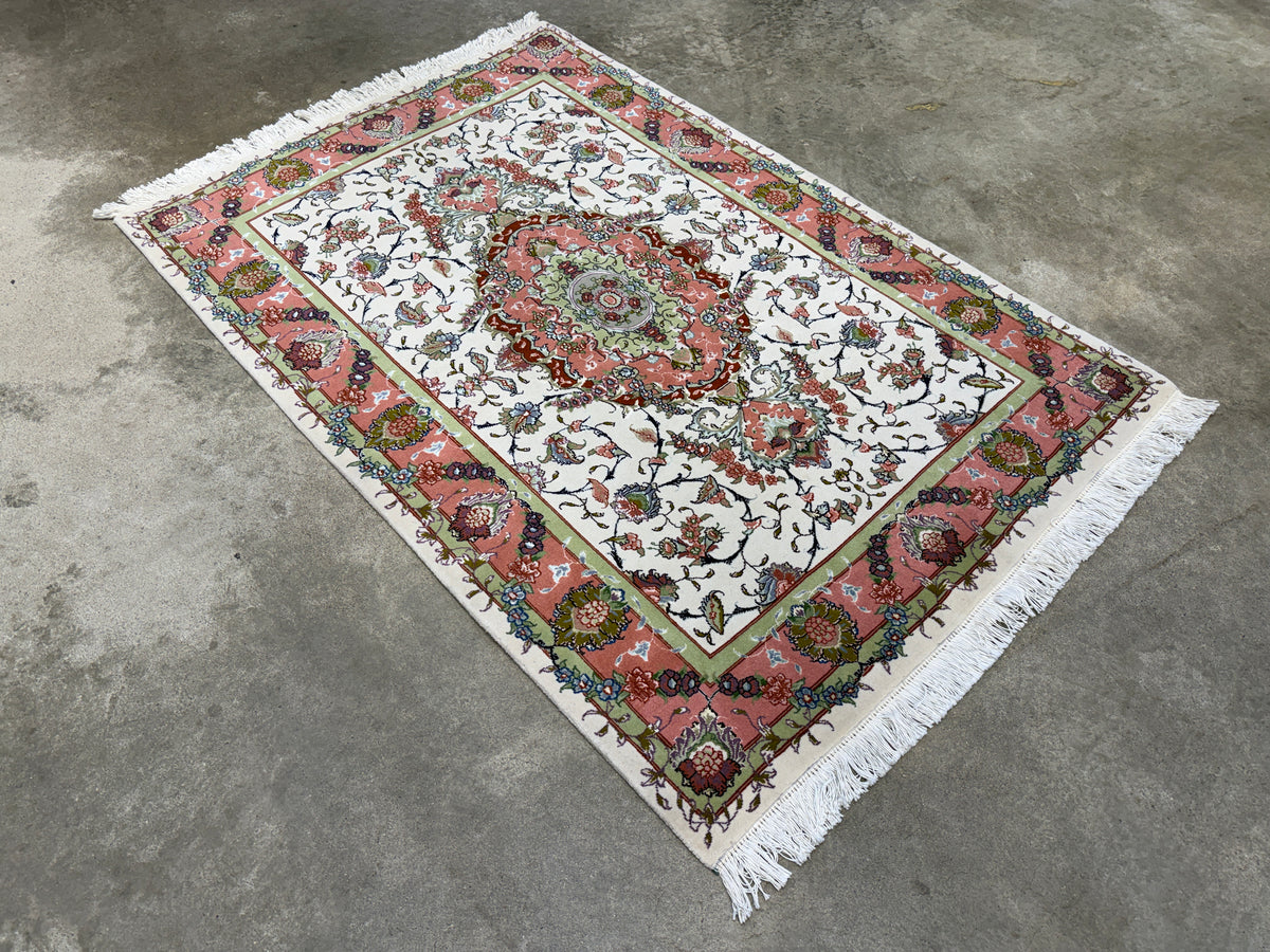 Hand-Knotted 60 Raj Persian Tabriz Rug - 3'1"x5'3"