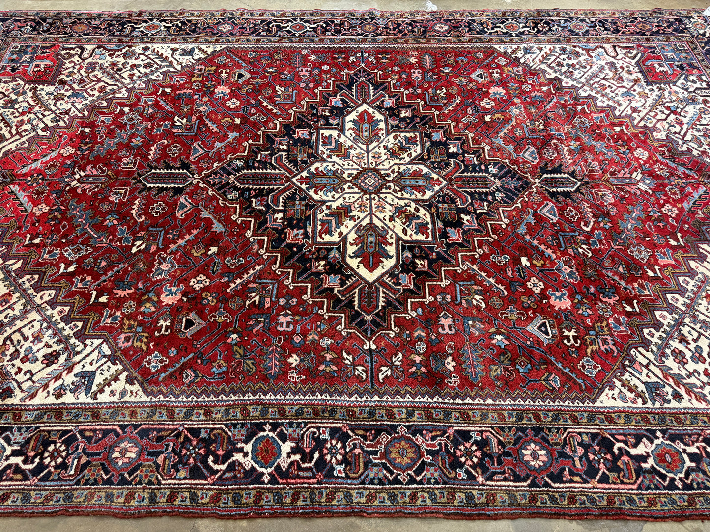 Hand-Knotted Persian Heriz Rug - 10’6”x16’6”