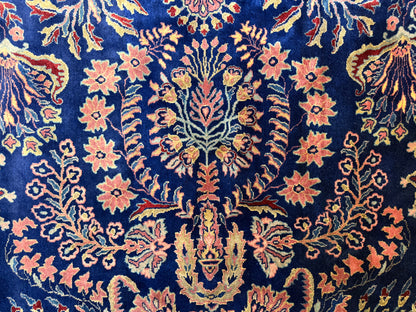 10’4”x13’8” Fine Hand-Knotted IndoSarouk Area rug