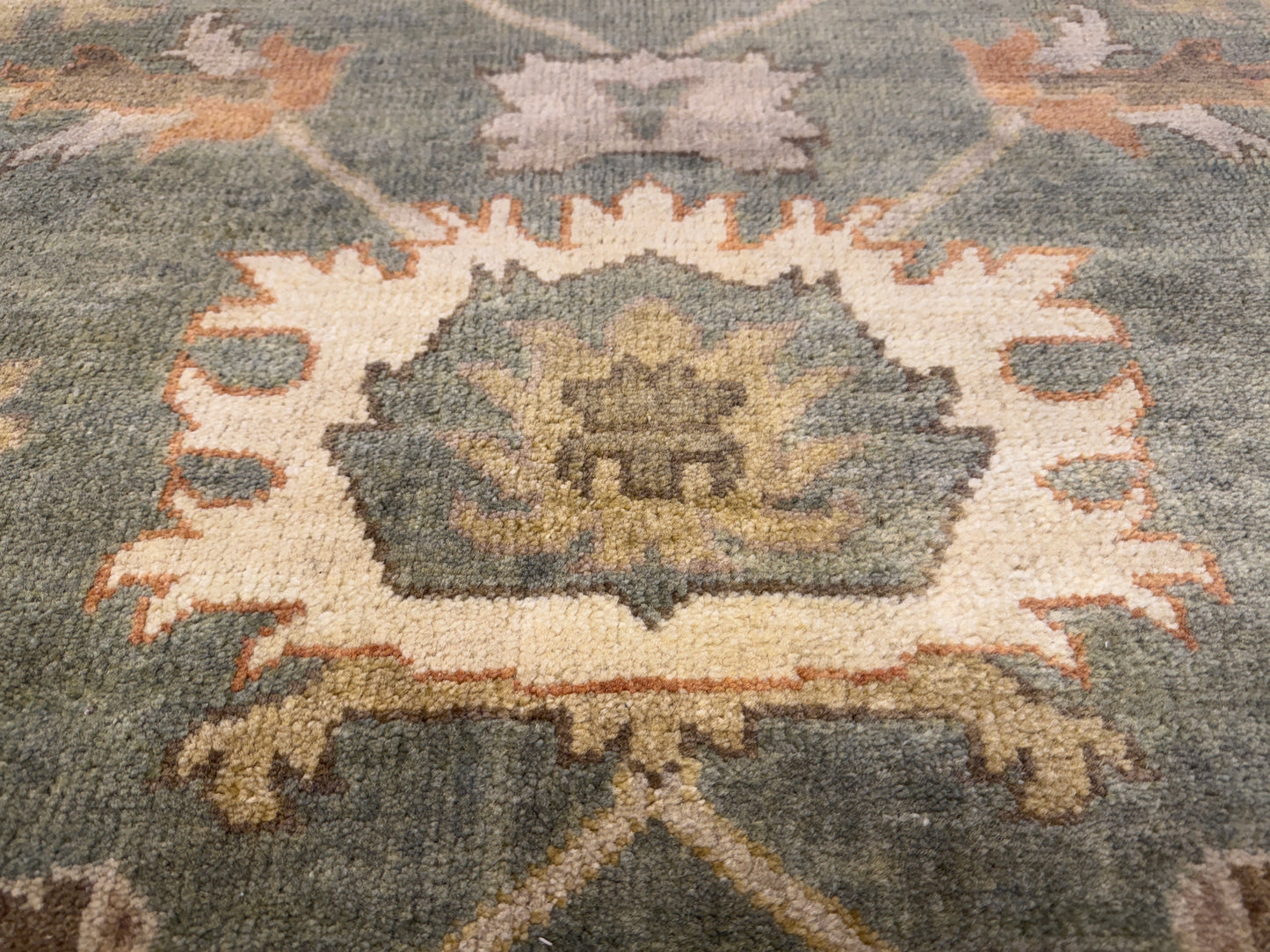 8’x10’ Hand-Knotted Wool Oushak Area Rug