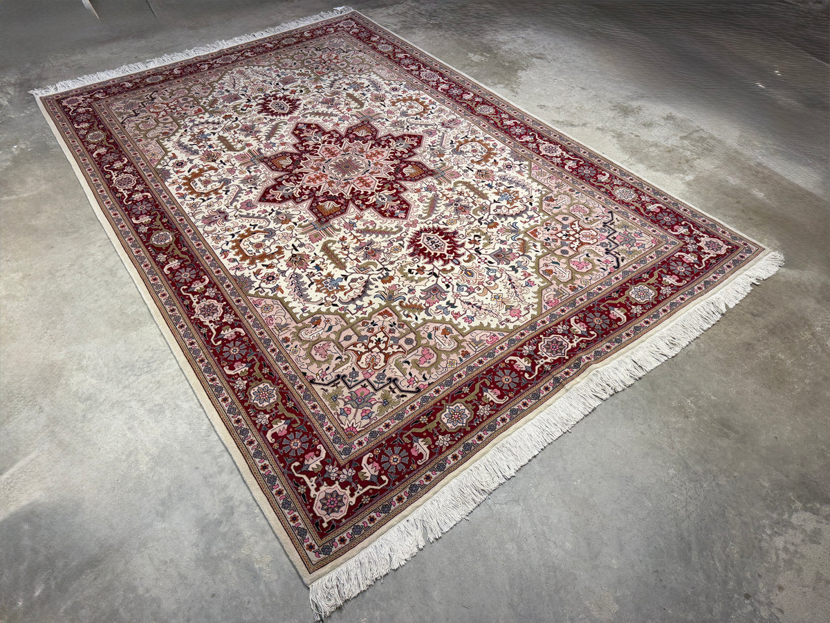 Hand-Knotted 60 Raj Persian Tabriz Heriz Rug - 6'8"x10'