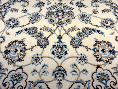 10’x10’ Hand-Knotted Persian Nain Area Rug