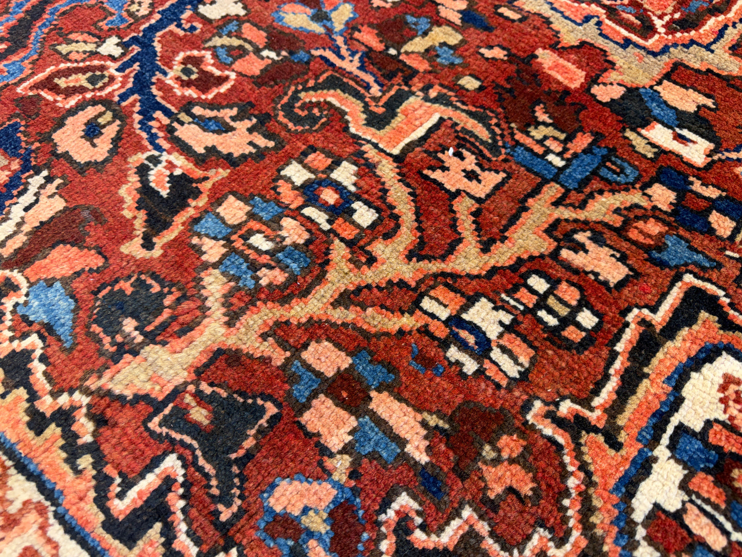 9’1”x11’9” Hand-Knotted Persian Heriz Area Rug