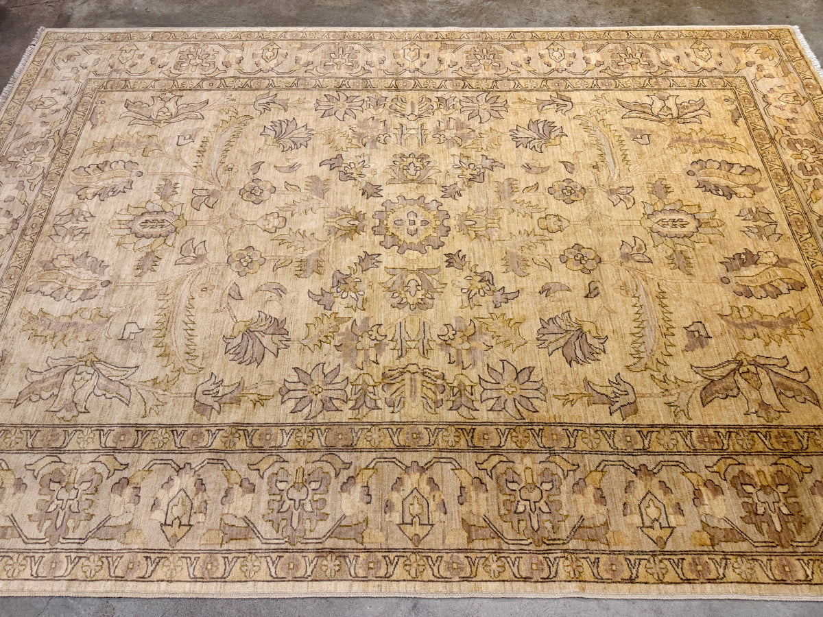Hand-Knotted Agra Rug - 6’6”x9’6”