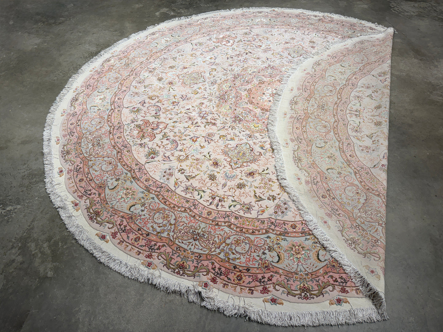 10’ Diameter Very Fine Hand-Knotted Wool & Silk Round Tabriz Persian Rug - 10x10 Handmade Carpet