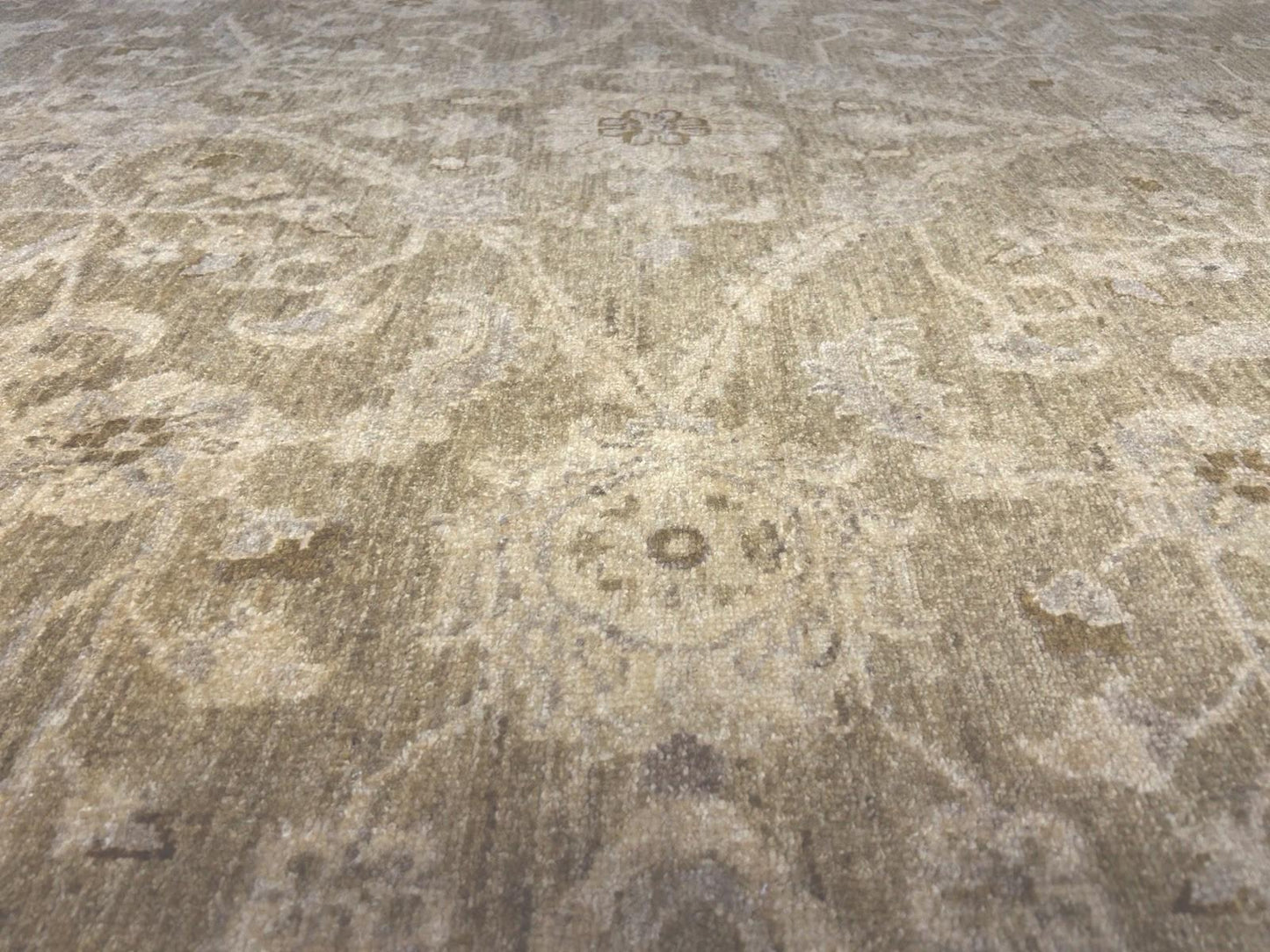 7’9”x10’10” Hand-Knotted Wool Oushak All-over Area Rug