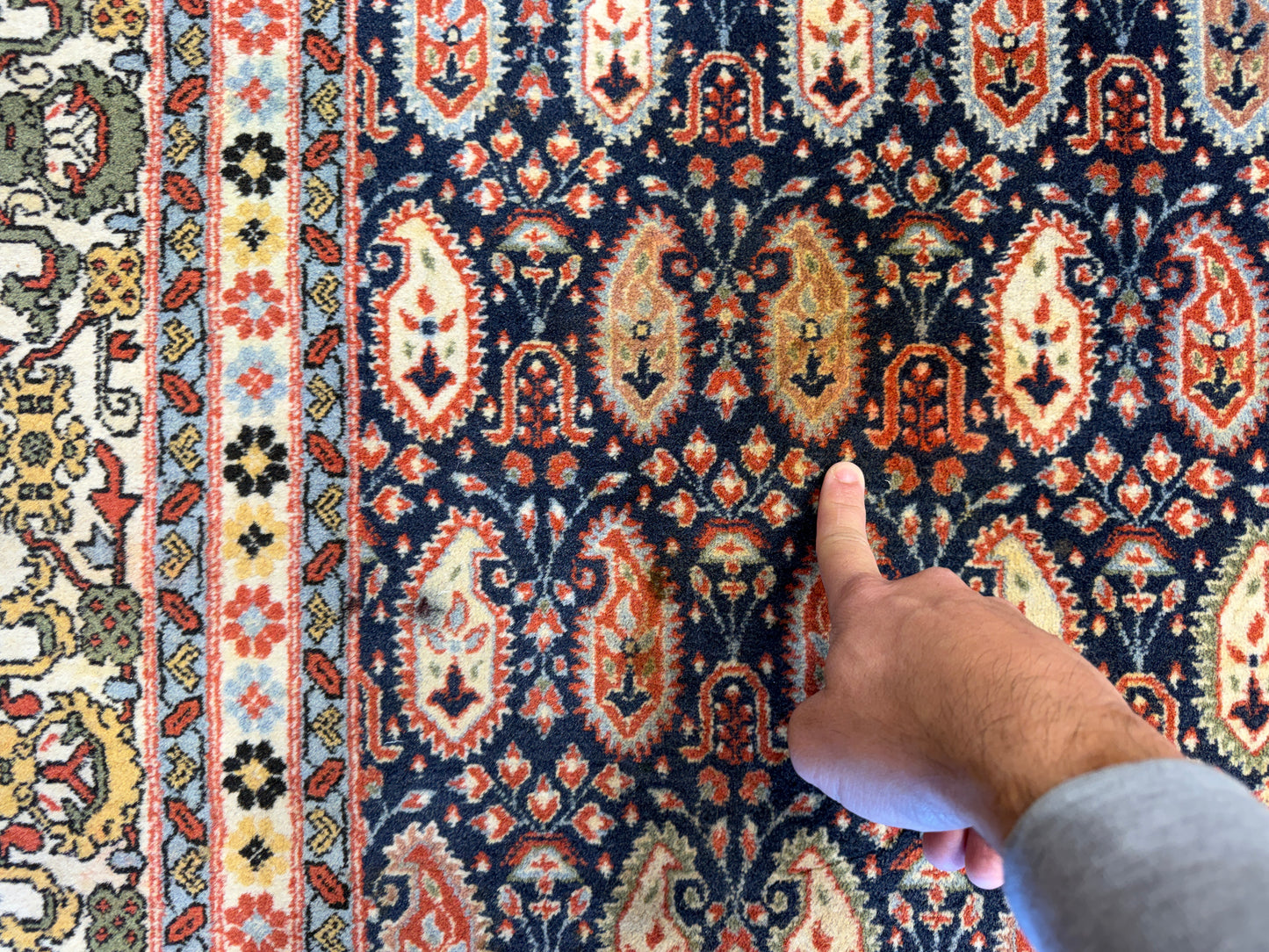 7’10”x11’7” Hand-Knotted Wool Persian Malayer Paisley Area Rug