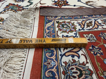 10’2”x14’2” Very Fine Hand-Knotted Wool & Silk Isfahane Area Rug 10x14