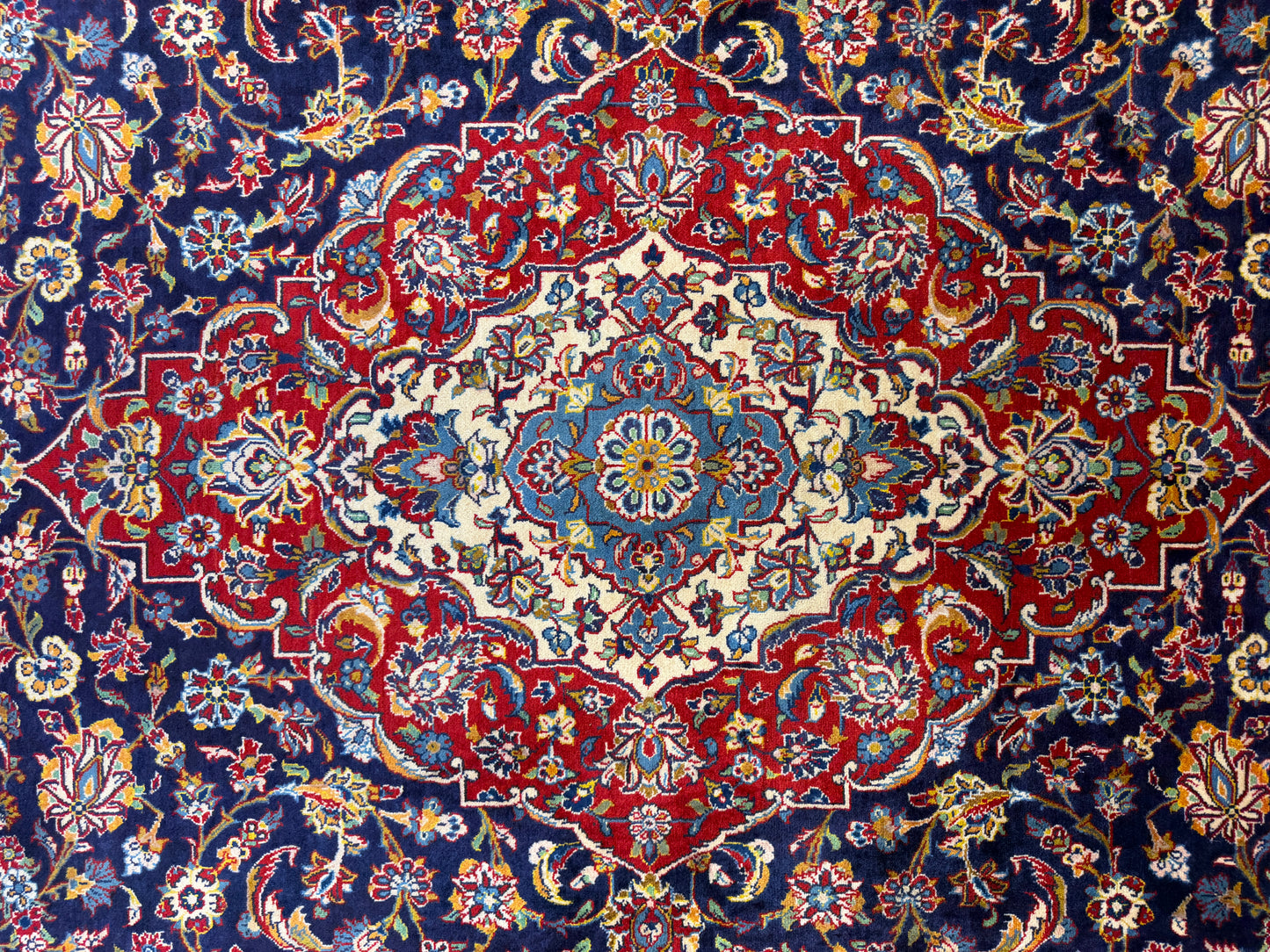 Hand-Knotted Persian Kashan Rug - 9’7”x13’3”