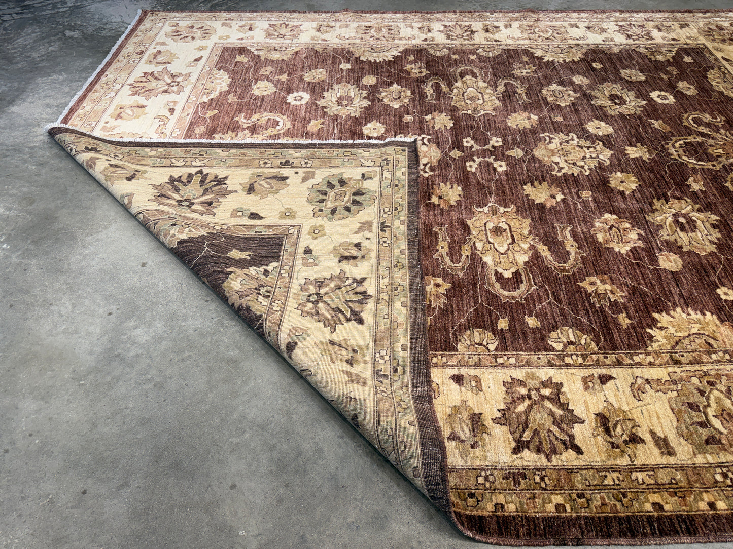8’x10’ Hand-Knotted Wool Agra Area Rug