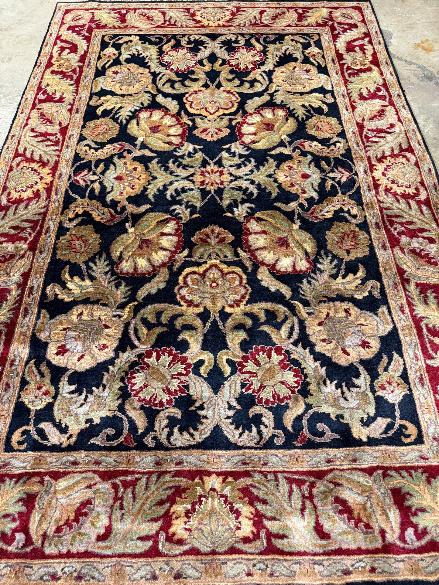 Hand-Knotted Oriental Rug - 6’x9’