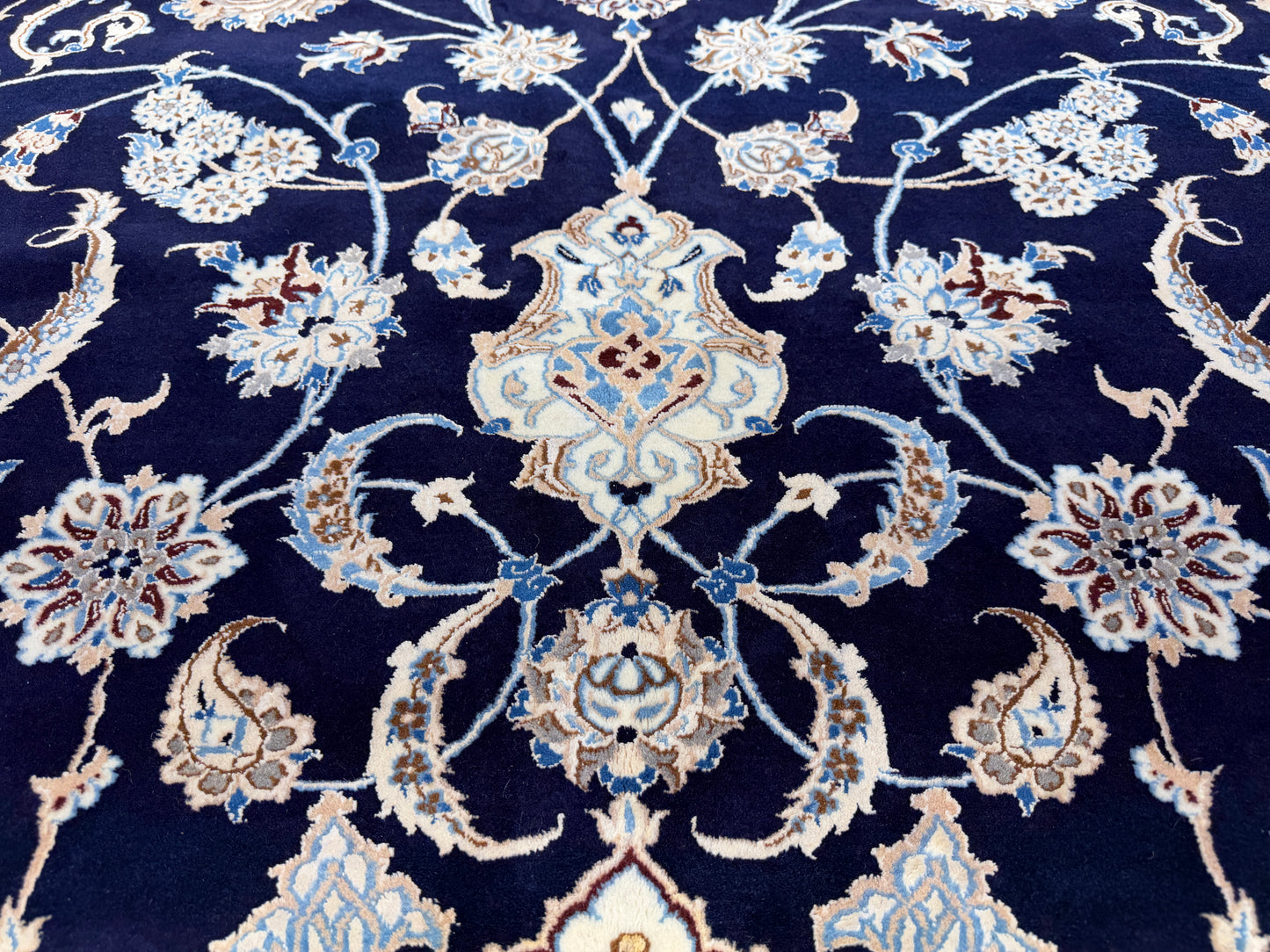 Hand-Knotted 6 La Persian Nain Rug - 10’2”x13’6”