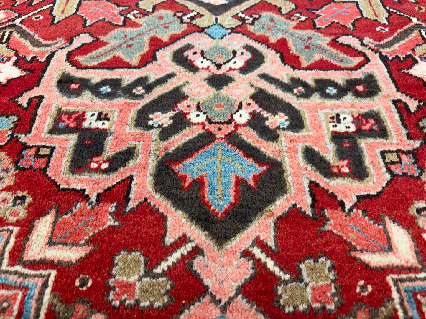 8’3”x11” Hand-Knotted Persian Heriz Wool Area Rug
