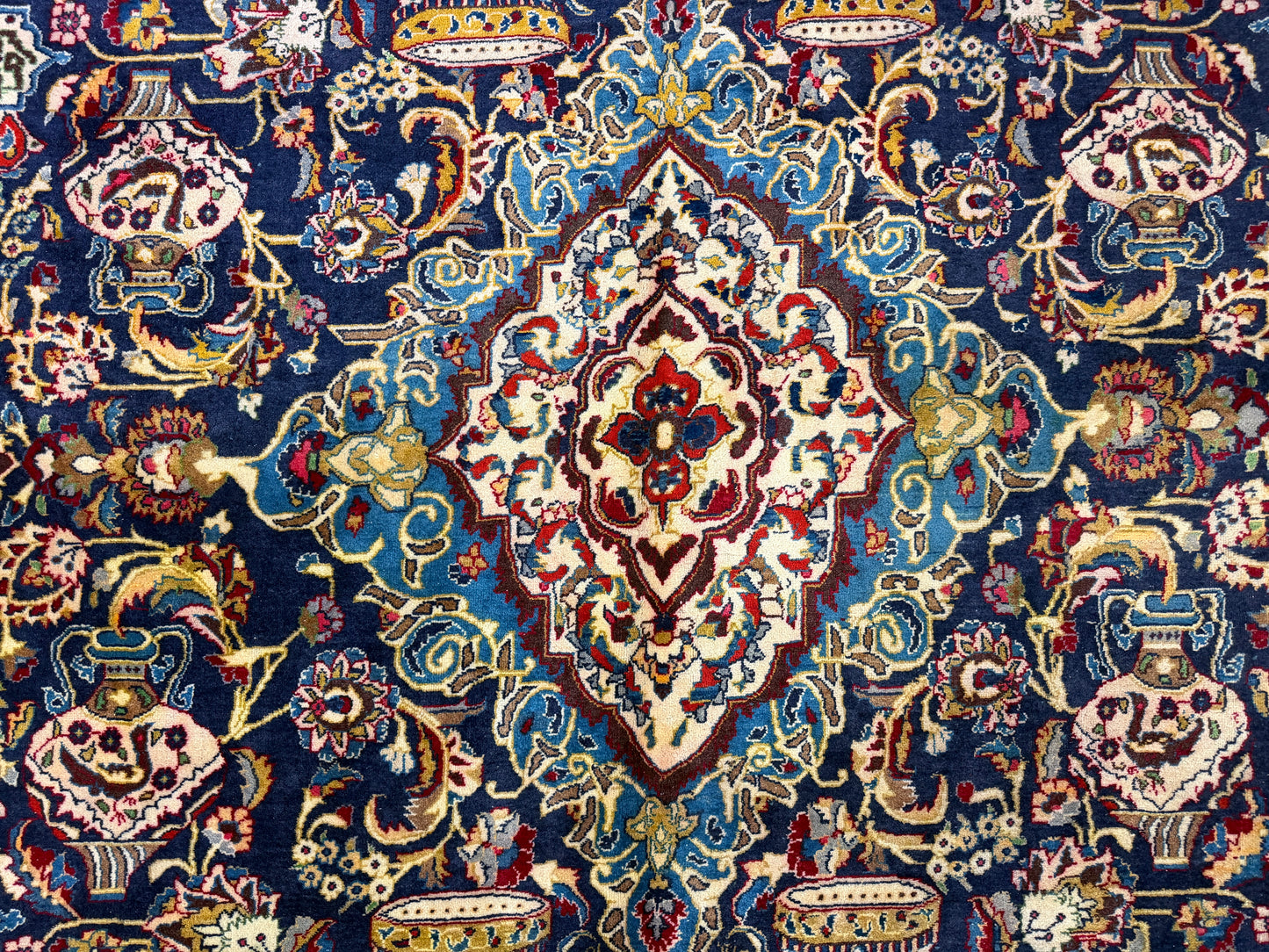 9’9”x13’1” Hand-Knotted Persian Kashmar Pictorial Area Rug
