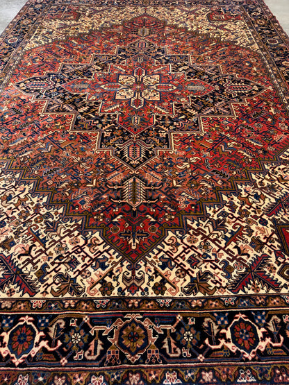 10’1”x14’ Hand-Knotted Persian Heriz Area Rug