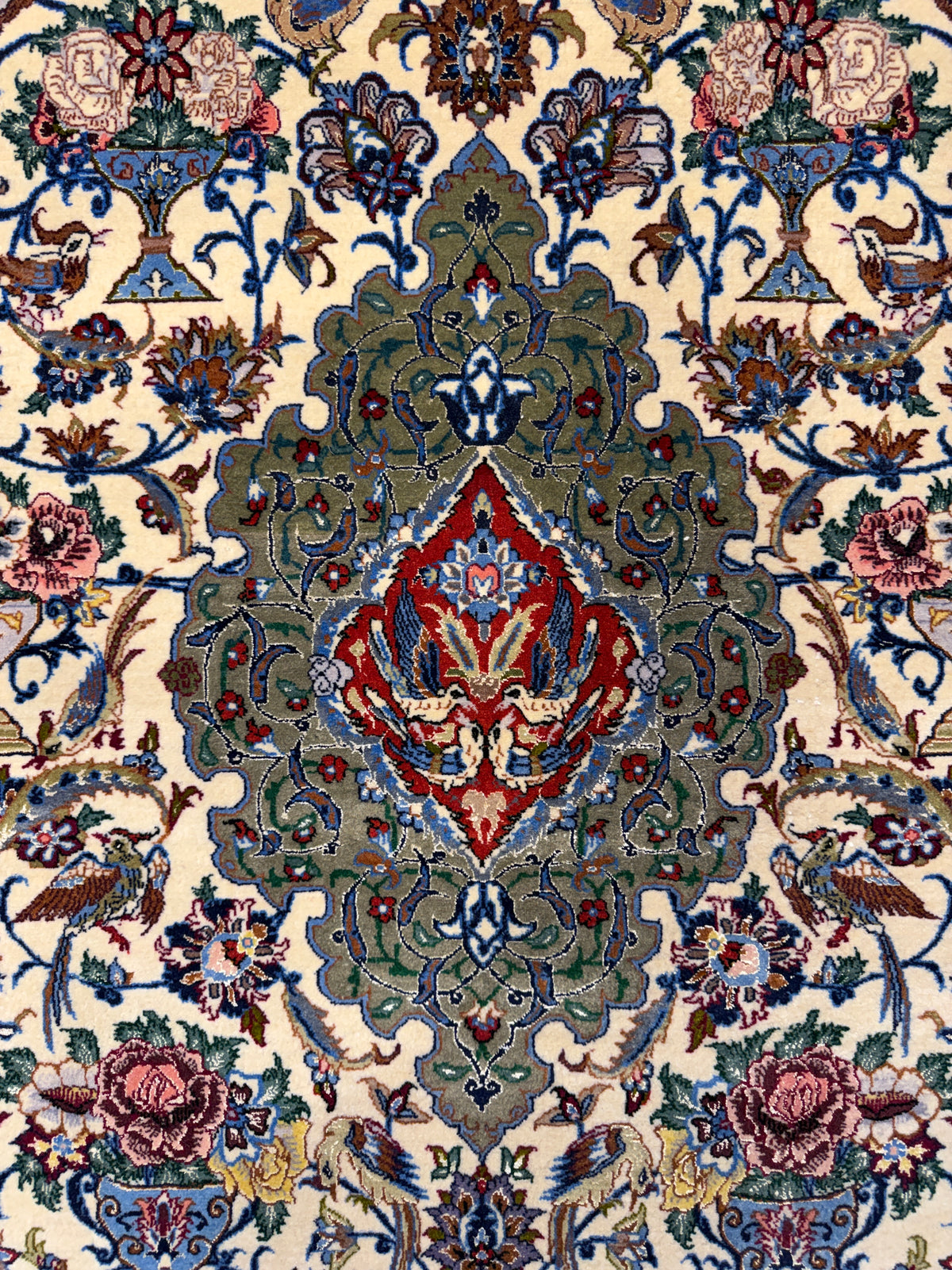 Hand-Knotted Persian Isfahan Rug - Signed Khaksar - 3’8”x5’4”