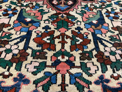 9’10”x13’10” Hand-Knotted Persian Bakhtiari Area Rug