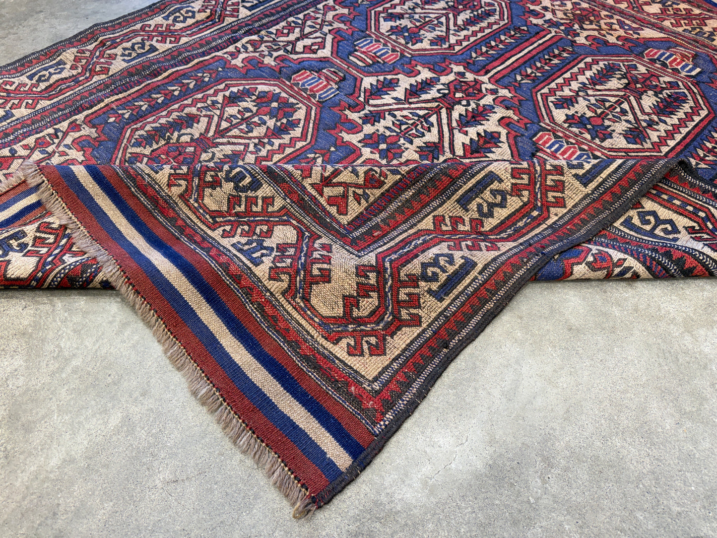 4’8”x5’10” Hand-Knotted Wool Flatweave Oriental Area Rug