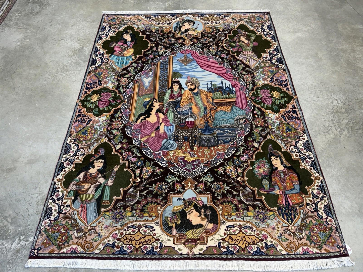 5’7”x7’10” Hand-knotted Pictorial Tabriz Rug