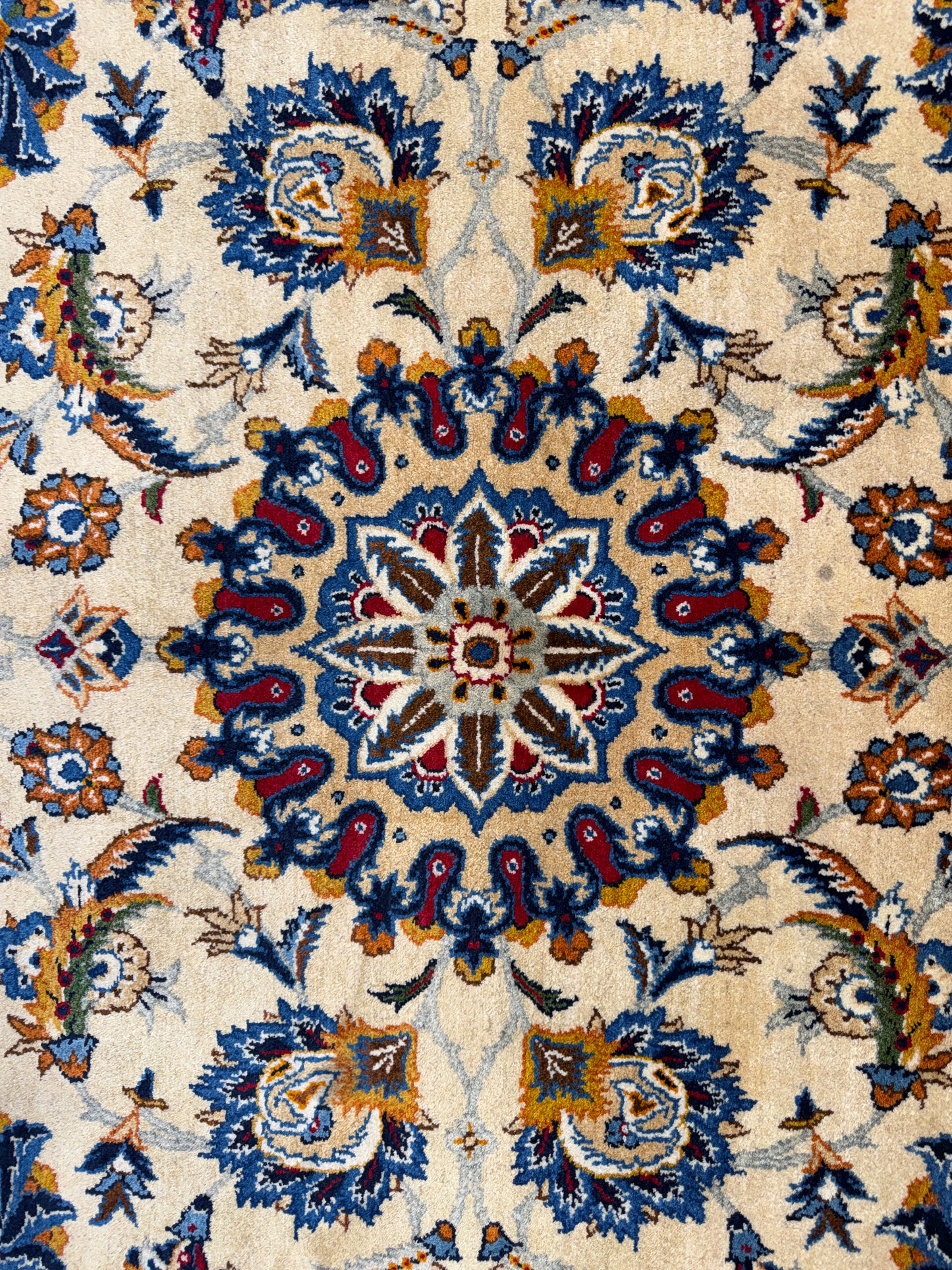 10’6”x14’6” Hand-Knotted Persian Kashan Area Rug