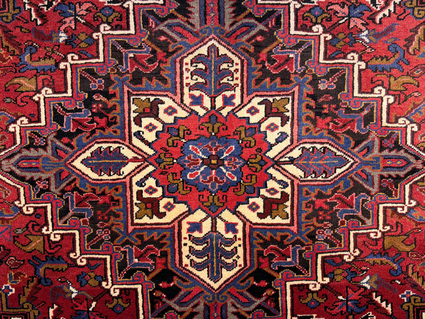 Hand-Knotted Persian Heriz Rug - 7’3”x9’9”