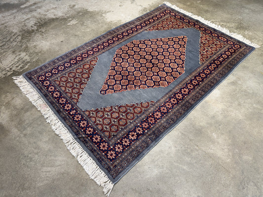 Hand-Knotted Bokhara Rug - 3'11"x6'