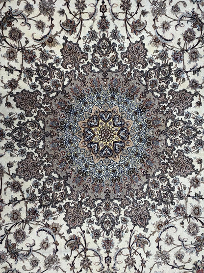 11’7”x16’6” Palace Size Hand-Knotted Wool & Silk Isfahane Area Rug 11x16