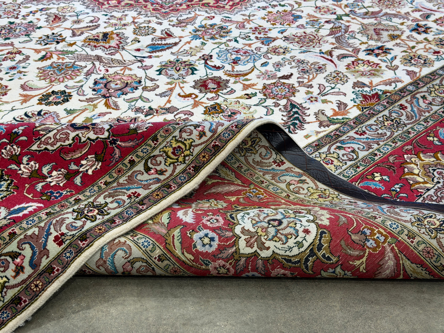 Hand-Knotted 60 Raj Persian Tabriz Rug - 9’10”x13’8”