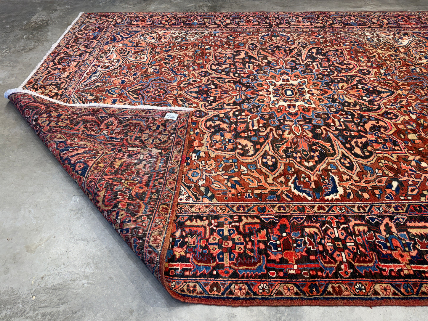 9’1”x11’9” Hand-Knotted Persian Heriz Area Rug