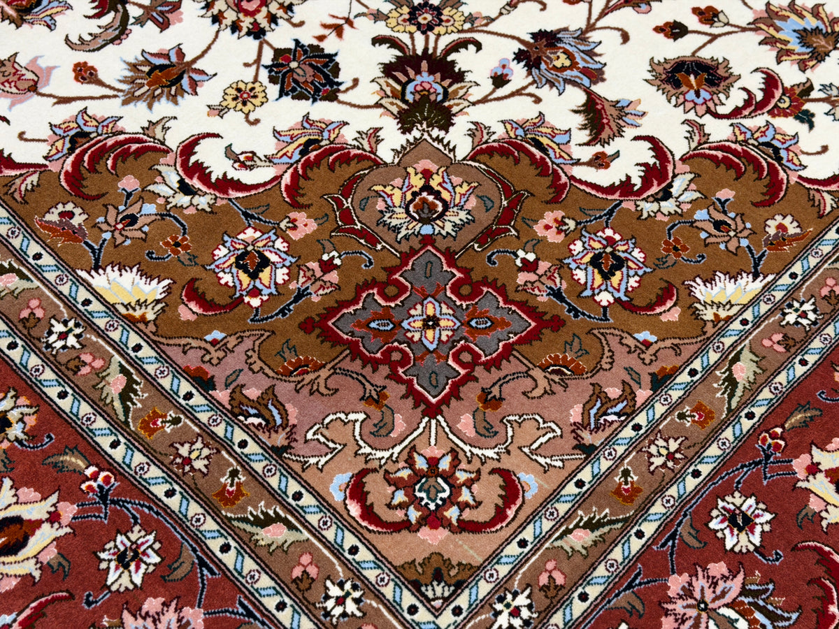 Hand-Knotted 60 Raj Persian Tabriz Rug - 6'7"x10'1"