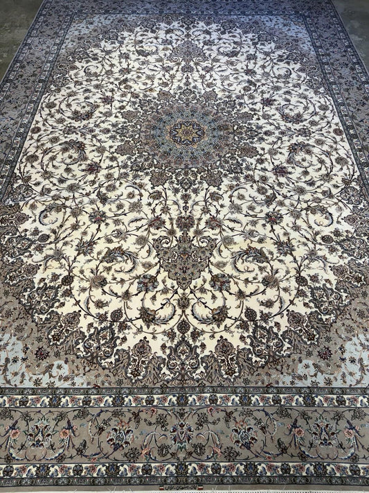 11’7”x16’6” Palace Size Hand-Knotted Wool & Silk Isfahane Area Rug 11x16