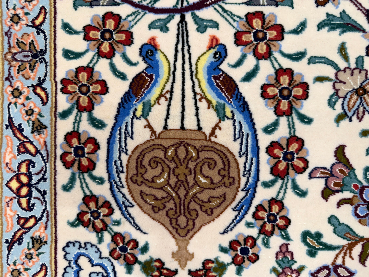 Hand-Knotted Persian Isfahan Rug -Garden of Birds- 3’7”x5’5”