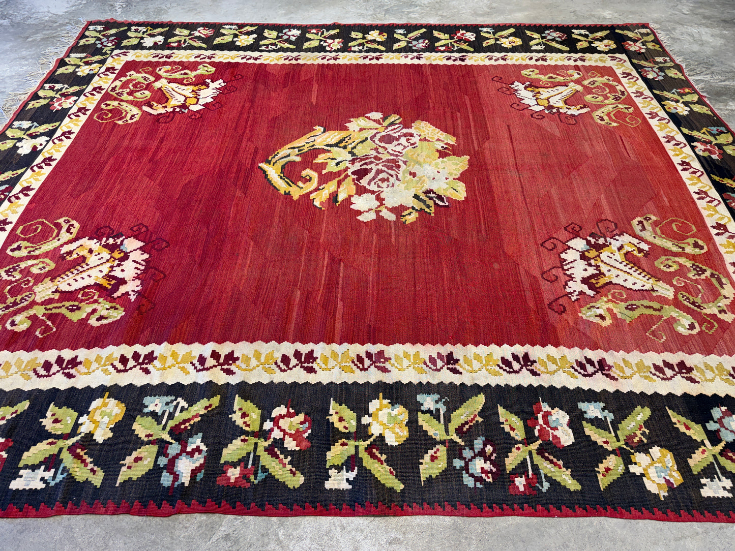 Antique Flatweave Aubusson Rug - 8’x10’