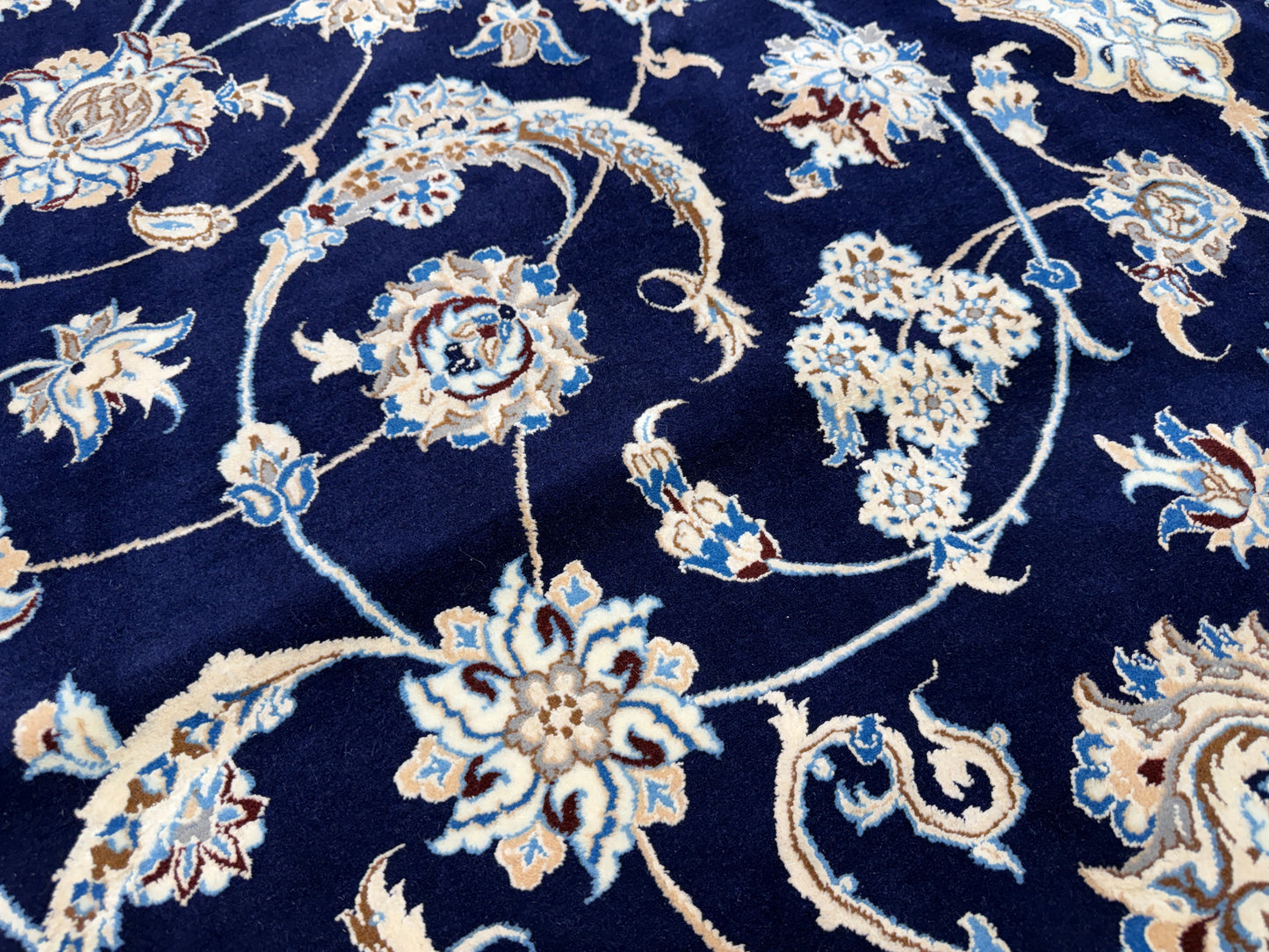 Hand-Knotted 6 La Persian Nain Rug - 10’2”x13’6”