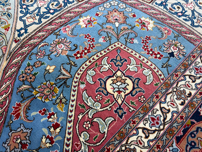 Hand-Knotted 60 Raj Persian Tabriz Rug - Dome Design - 10’x13’4”