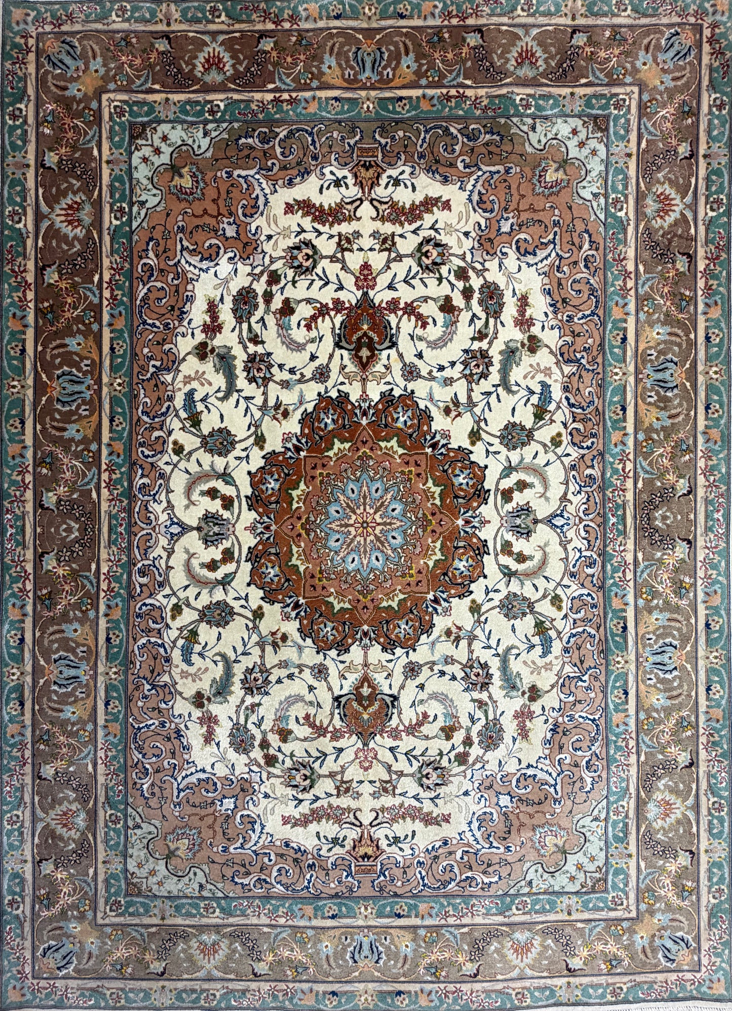 Hand-Knotted 60 Raj Persian Tabriz Rug - 4’11”x6’8”