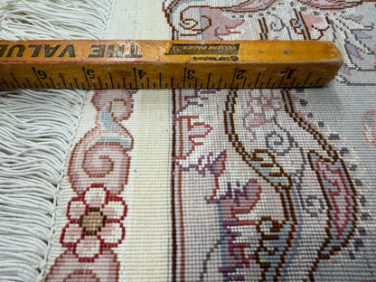 Hand-Knotted 60 Raj Persian Tabriz Rug - 5’1”x6’5”