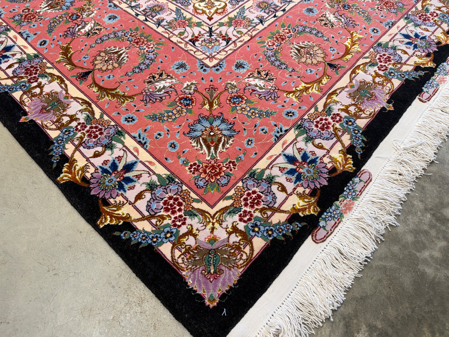 Hand-Knotted 70 Raj Persian Tabriz Rug - Signed Faizi - 9’10”x13’4”