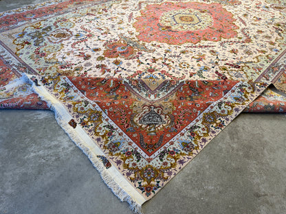 11’4”x16’2” Very Fine Hand-Knotted Persian Tabriz 80 Raj Signed Area Rug